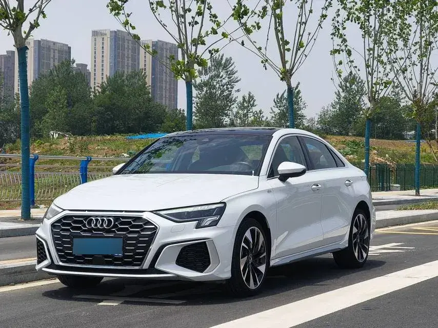 2022 Audi A3 1.4T 150HP L4 7DCT