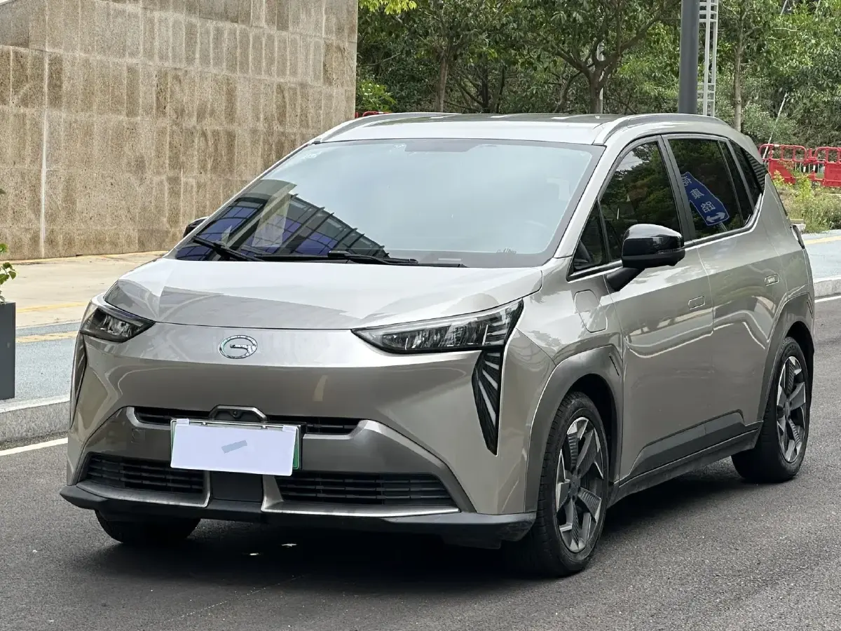 2022 Aion Y BEV 63.98KWH