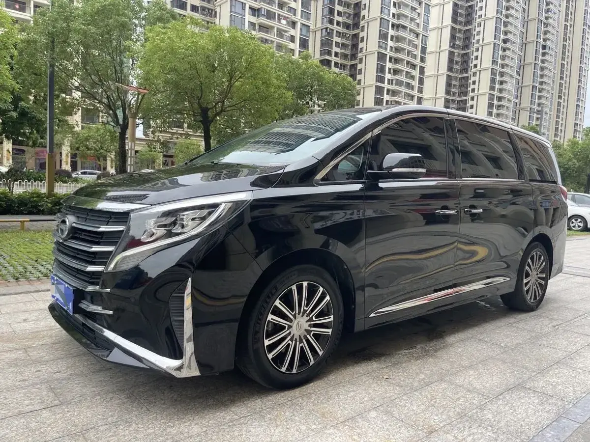 2021 GAC Trumpchi M8 2.0T 252HP L4 8AT