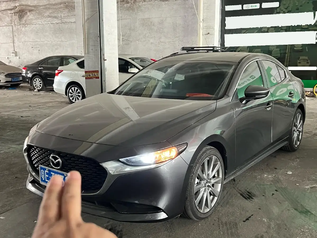 2023 Mazda 3 Axela 2.0L 158HP L4 6AT