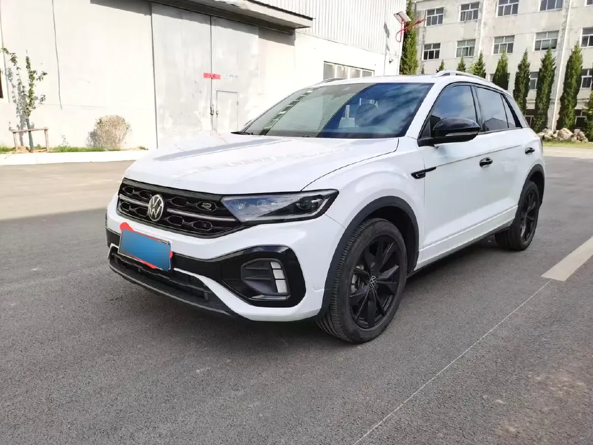 2023 Volkswagen T-Roc 1.5T 160HP L4 7DCT