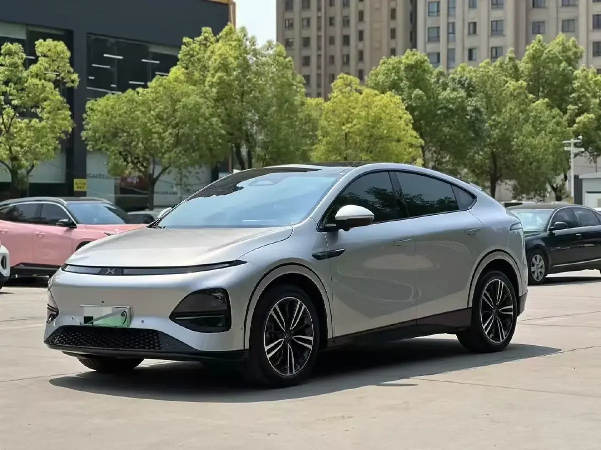 2023 Xpeng G6 BEV 66KWH