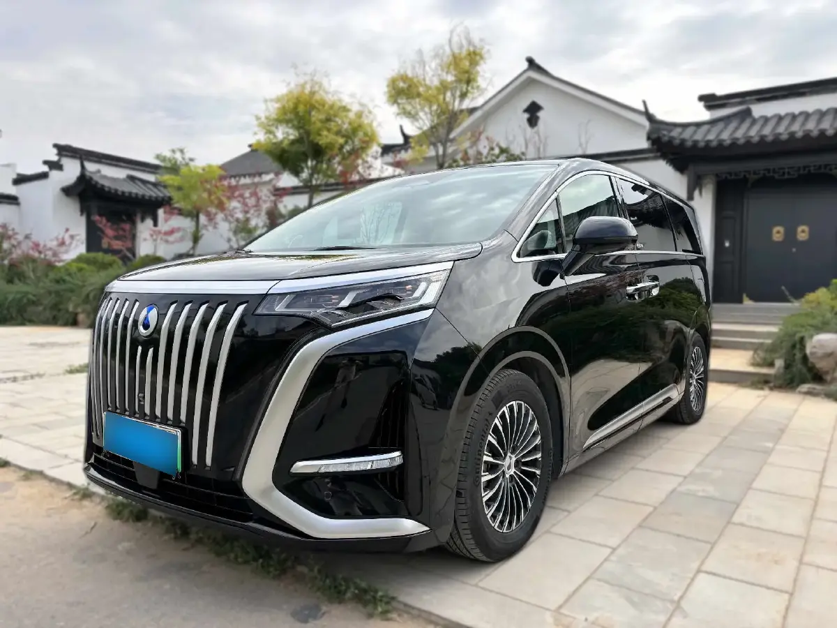 2022 Denza D9 BEV 103.36KWH