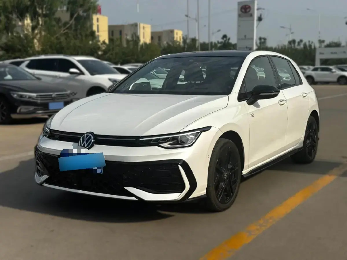 2025 Volkswagen Golf 1.5T 160HP L4 7DCT