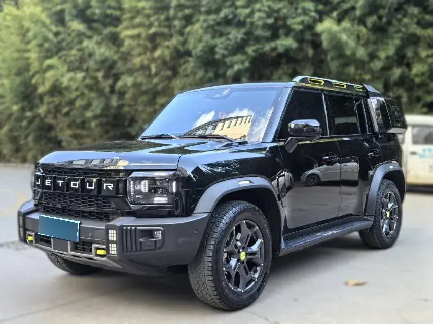 2023 Jetour Traveller 2.0T 254HP L4 7DCT