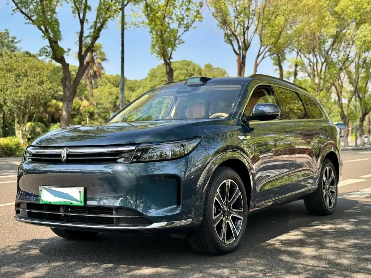 2024 HIMA AITO M7 1.5T 152HP L4 REEV 42KWH