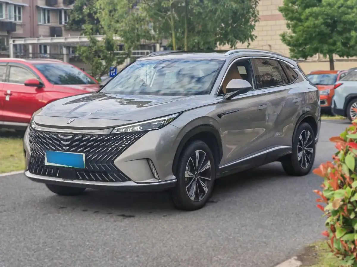 2023 Roewe RX5 1.5T 188HP L4 AMT PHEV 12.3KWH