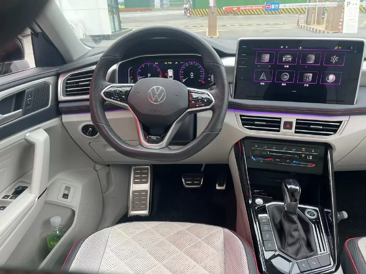 2023 Volkswagen Tayron X 2.0T 186HP L4 7DCT,autocango,china used car exporter,china ev exporter,chinese used car exporter,chinese used ev exporter
