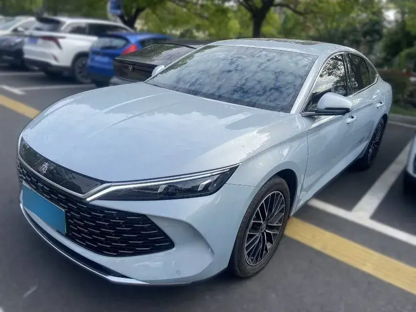 2024 BYD QinL 1.5L 101HP L4 E-CVT PHEV 15.87KWH