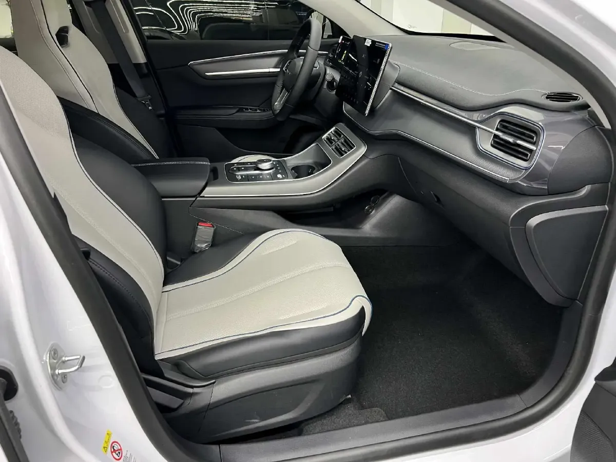 2024 BYD Destroyer 05 1.5L 110HP L4 E-CVT PHEV 8.3KWH,autocango,china used car exporter,china ev exporter,chinese used car exporter,chinese used ev exporter