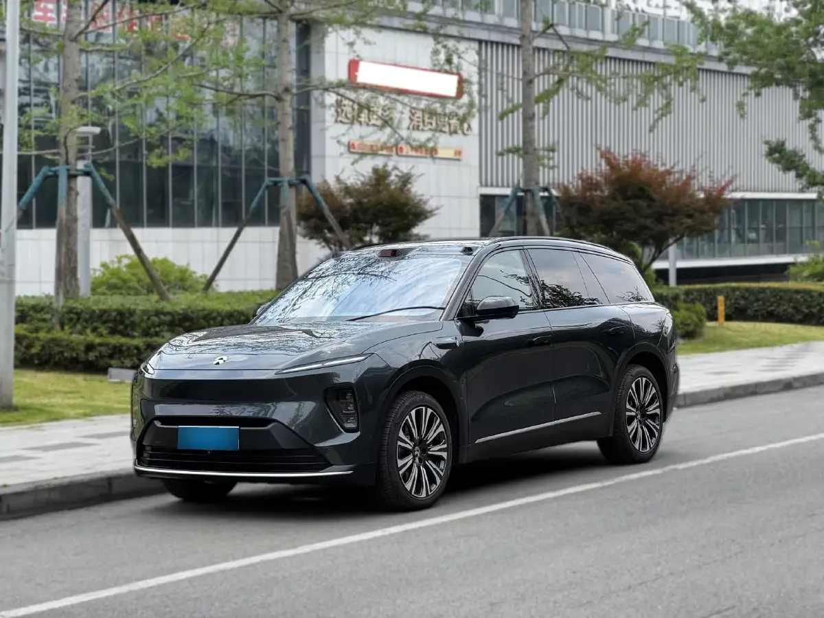 2024 NIO ES8 BEV 75KWH
