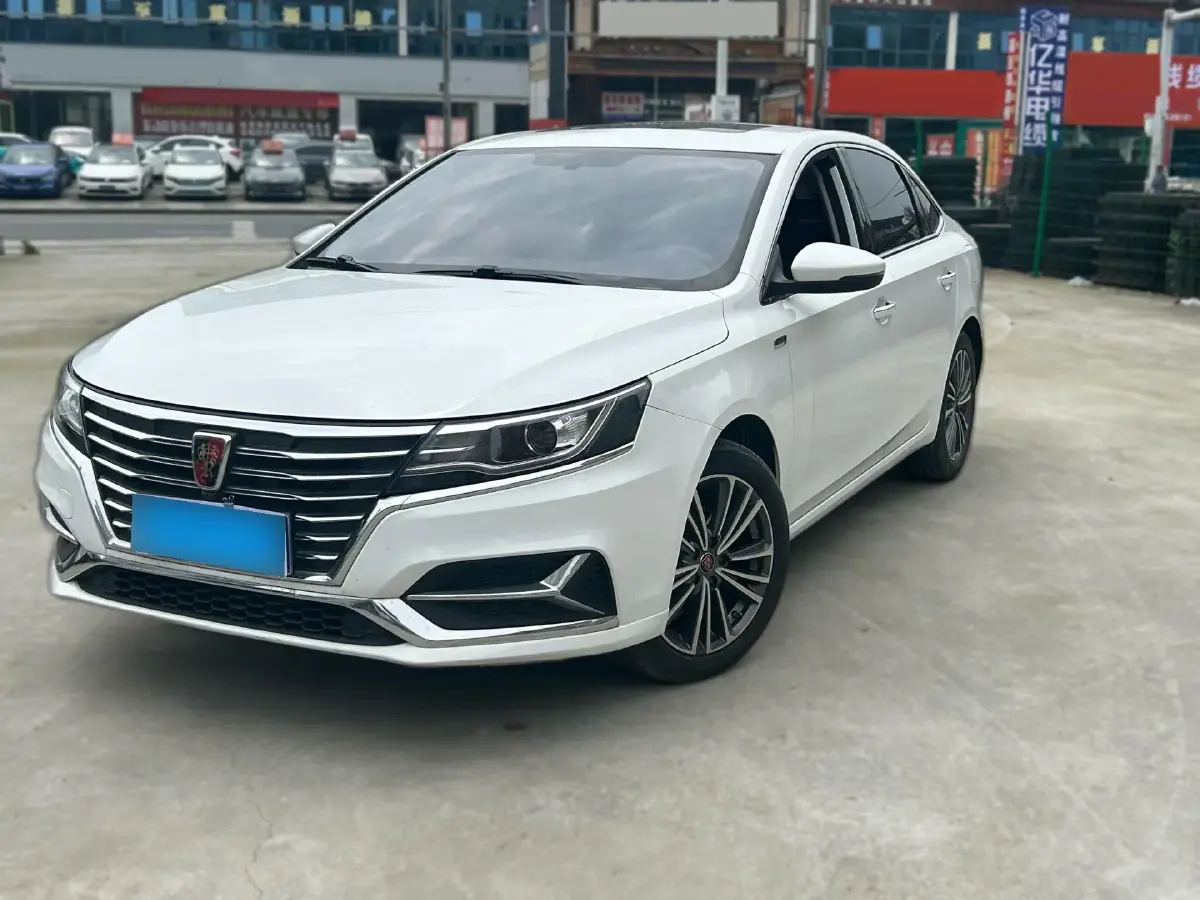 2020 Roewe i6 1.6L 125HP L4 CVT
