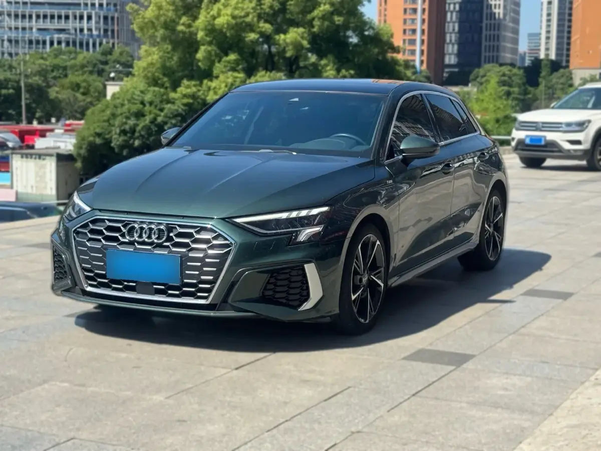 2022 Audi A3 1.4T 150HP L4 7DCT