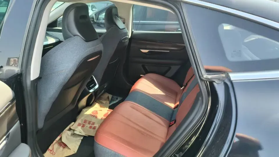 2022 Xpeng P7 BEV 60.2KWH,autocango,china used car exporter,china ev exporter,chinese used car exporter,chinese used ev exporter