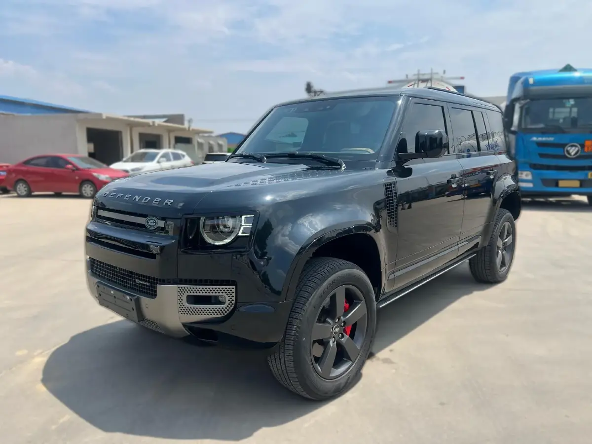 2023 Land Rover Defender 3.0T 400HP L6 8AT