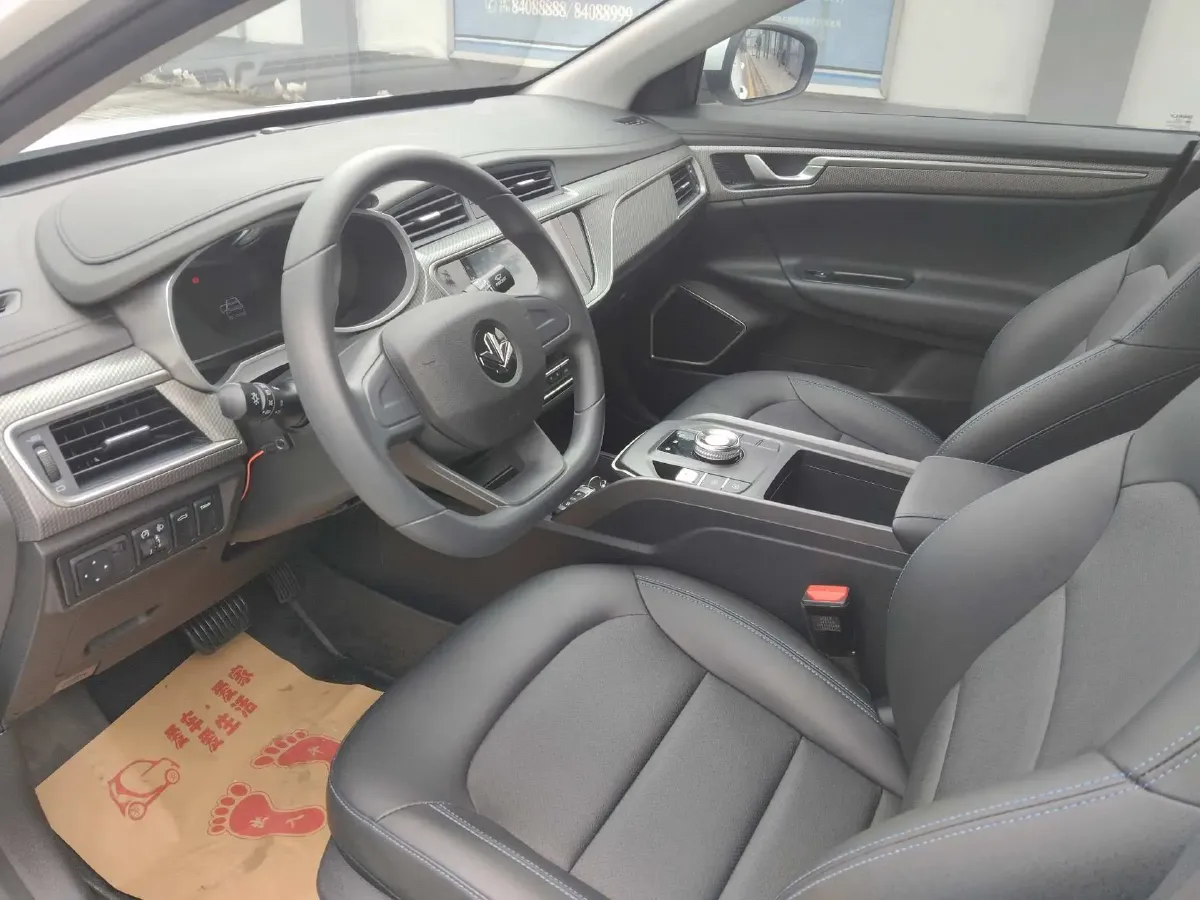 2024 Livan Maple 60s BEV 30.98KWH,autocango,china used car exporter,china ev exporter,chinese used car exporter,chinese used ev exporter