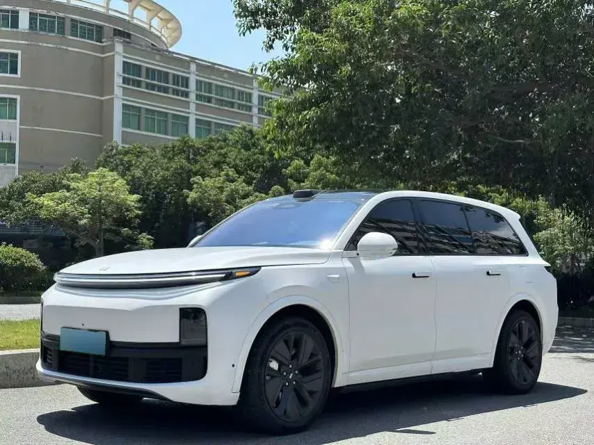 2022 Li L9 Range Extended 154HP REEV 42.6KWH