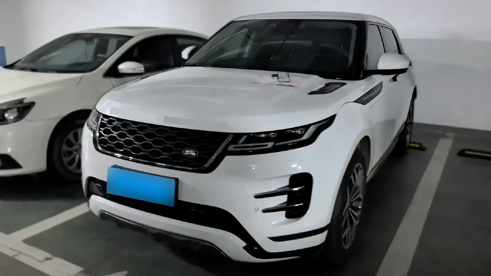 2023 Land Rover Range Rover Evoque 2.0T 249HP L4 9AT