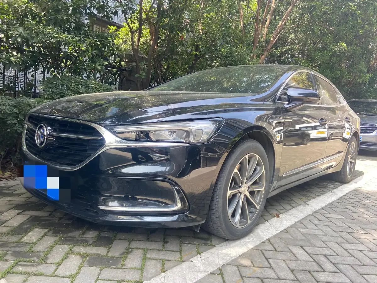 2020 Buick Larcosse 2.0T 237HP L4 9AT