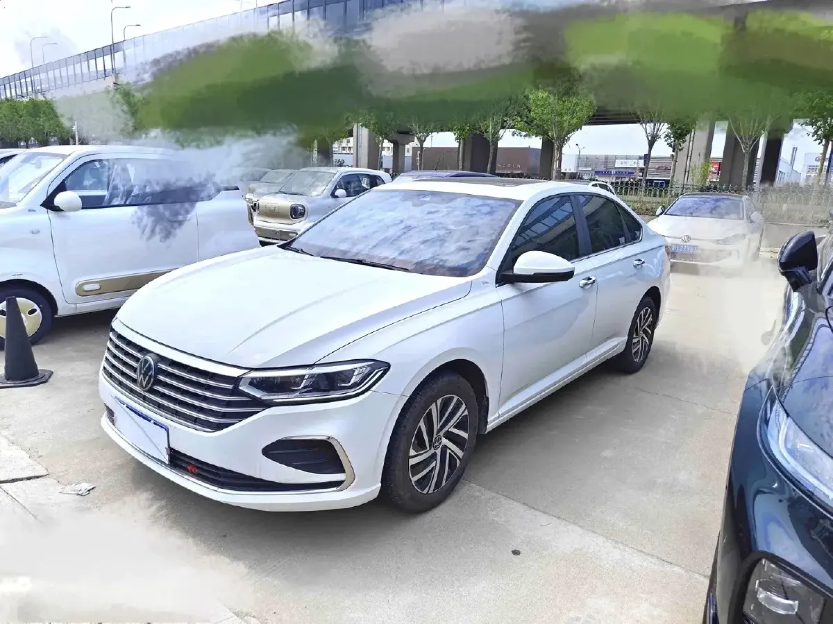 2024 Volkswagen Lavida 1.5L 110HP L4 6AT