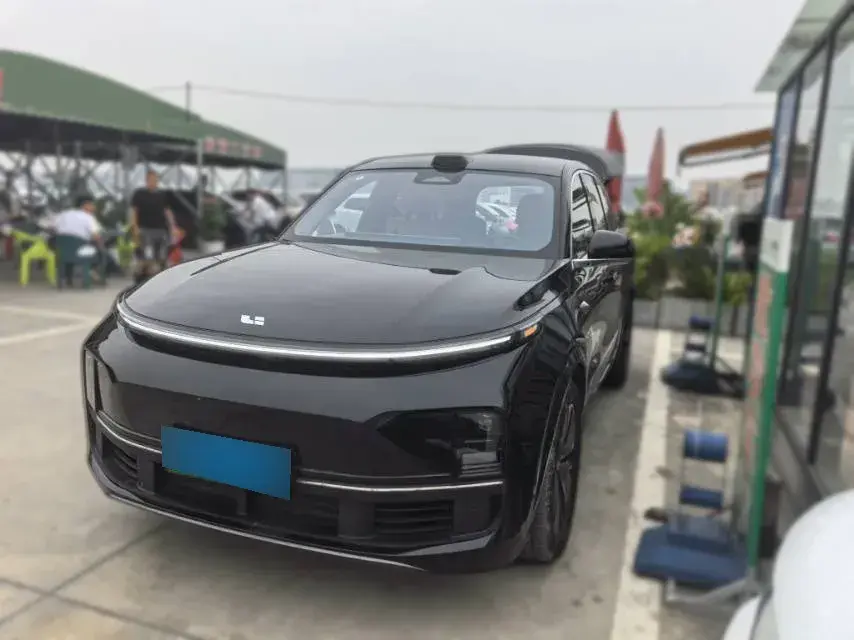 2024 Li L8 Range Extended 154HP REEV 42.8KWH