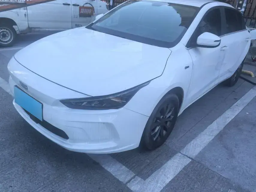 2022 Geometry A BEV 53KWH