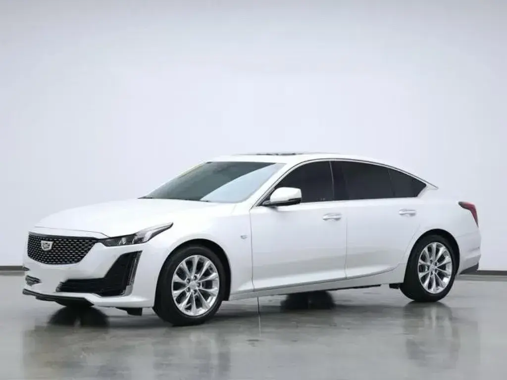 2023 Cadillac CT5 2.0T 237HP L4 10AT
