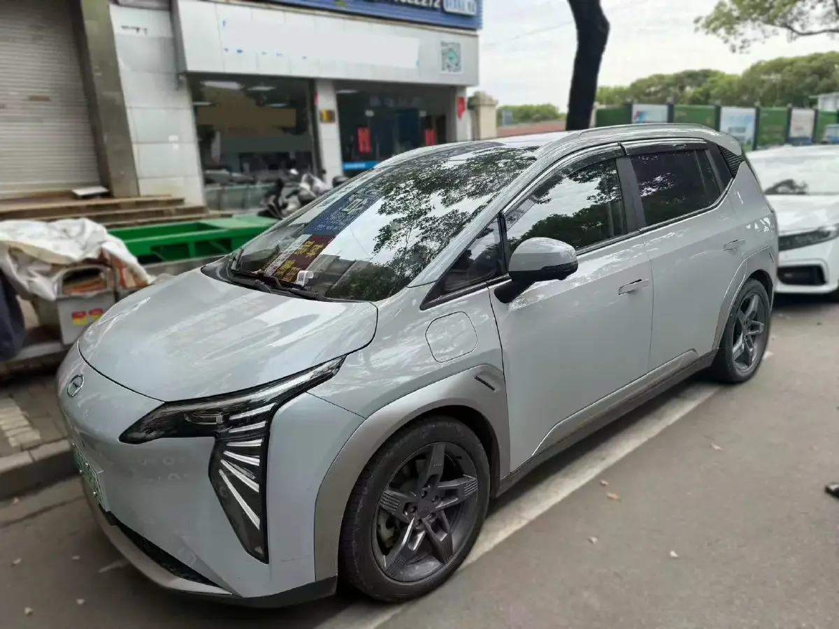 2023 Aion Y BEV 61.7KWH