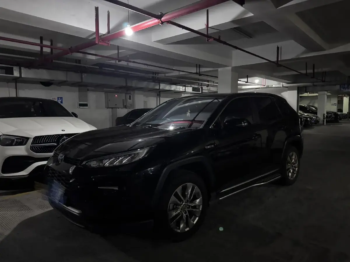 2022 Toyota Wildlander 2.5L 178HP L4 E-CVT Hybrid