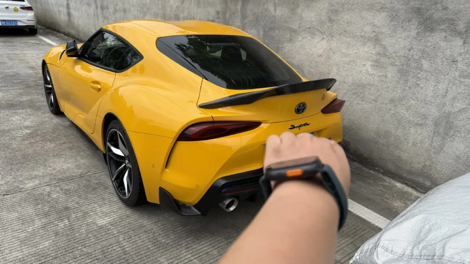 2022 Toyota Supra 3.0T 340HP L6 8AT,autocango,china used car exporter,china ev exporter,chinese used car exporter,chinese used ev exporter