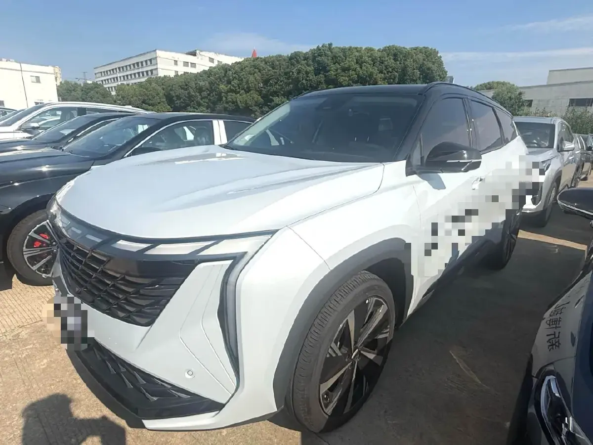 2024 Geely StarRay 1.5T 181HP L4 7DCT