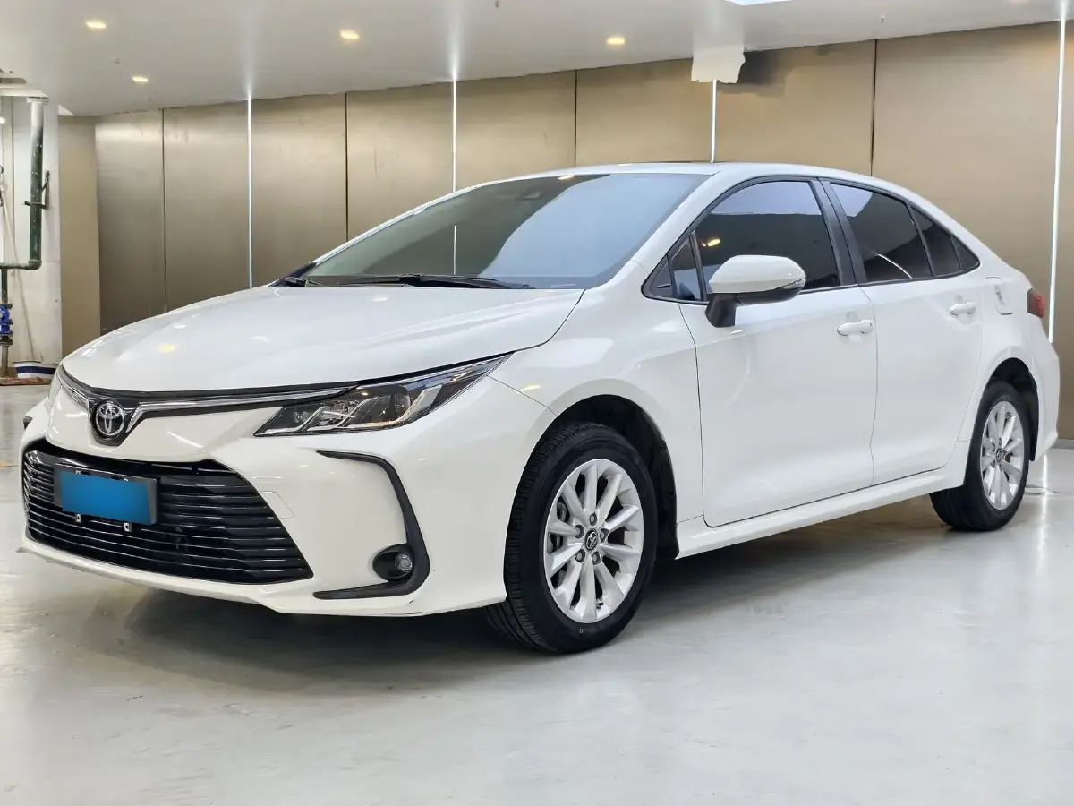 2022 Toyota Corolla 1.2T 116HP L4 CVT