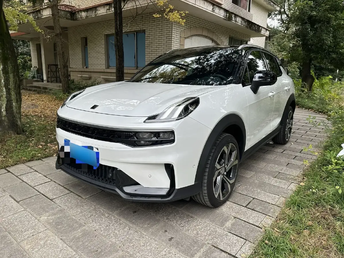 2023 LYNK&CO 06 1.5T 181HP L4 7DCT