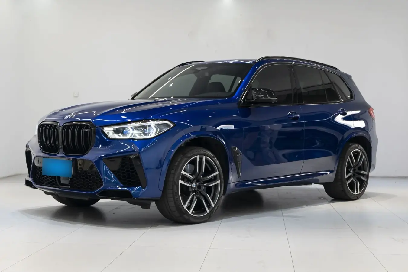 2022 BMW X5 M 4.4T 600HP V8 8AT