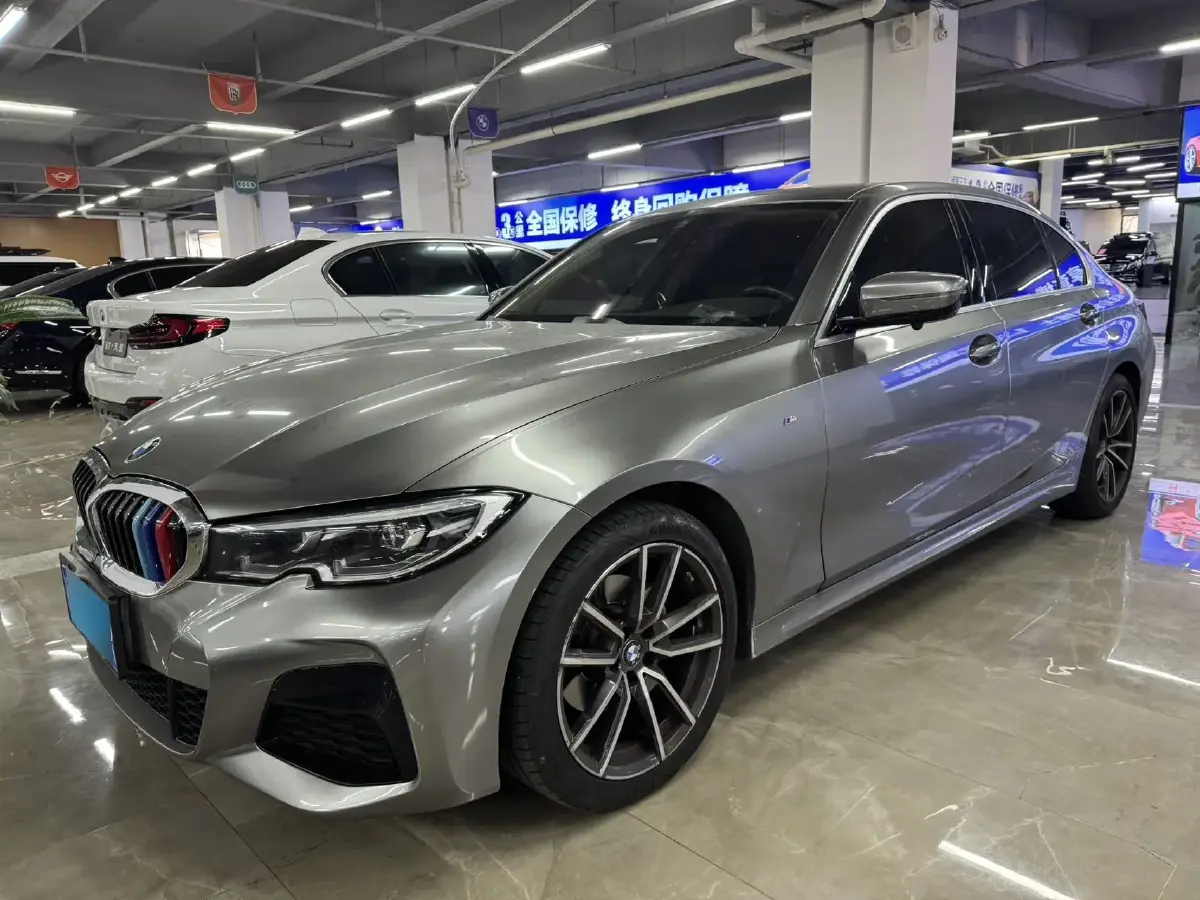 2022 BMW 3 Series 2.0T 184HP L4 8AT