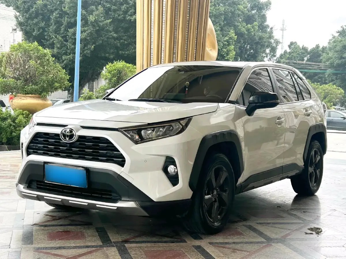 2022 Toyota RAV4 2.0L 171HP L4 CVT