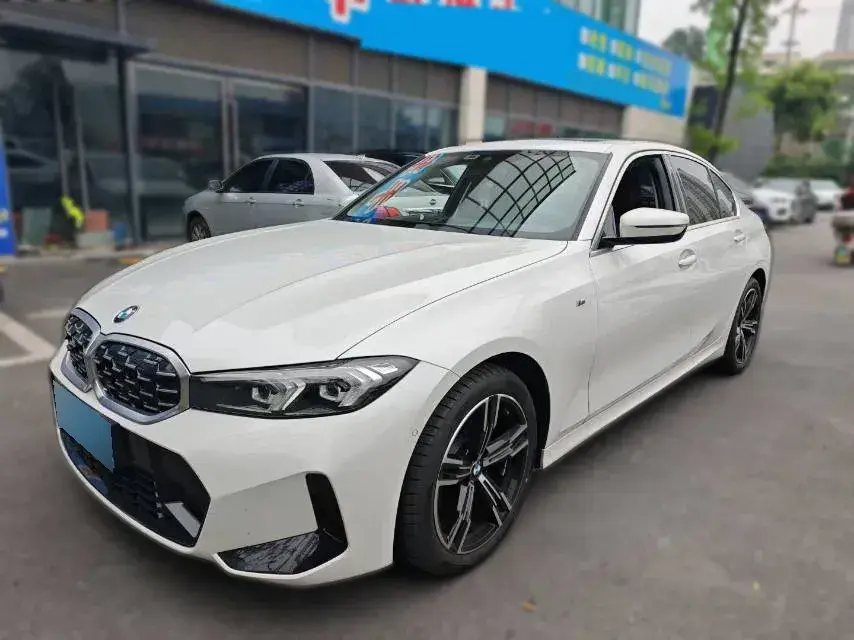 2023 BMW 3 Series 2.0T 184HP L4 8AT