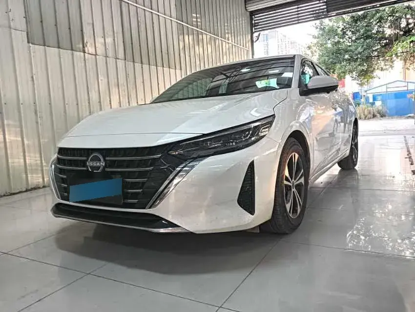 2023 Nissan Sylphy 1.6L 135HP L4 CVT