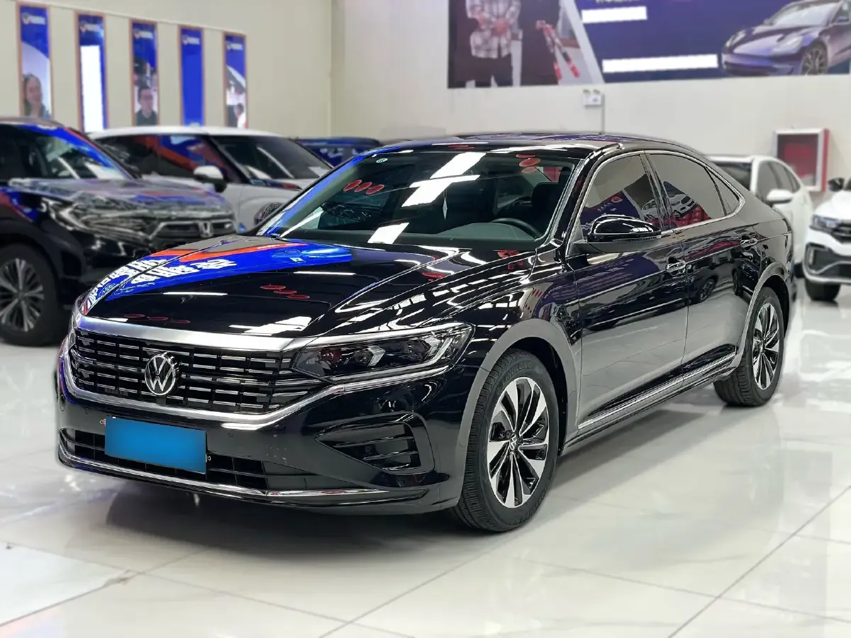 2022 Volkswagen Passat 1.4T 150HP L4 7DCT