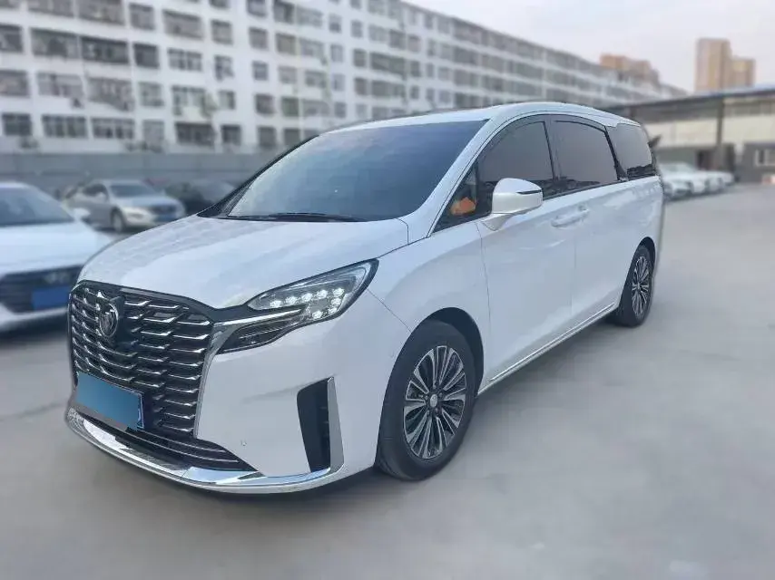 2023 Buick GL8 2.0T 237HP L4 9AT