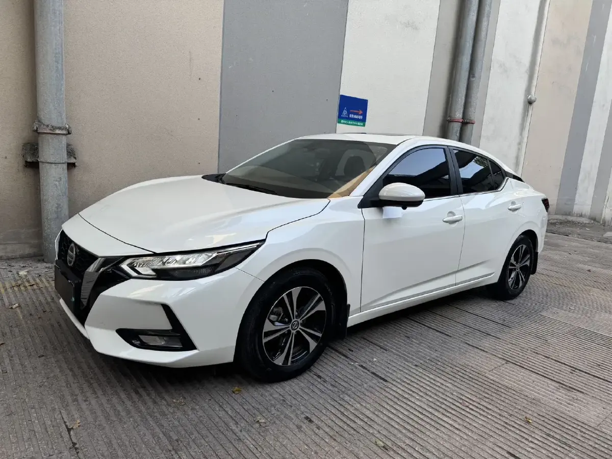 2022 Nissan Sylphy 1.6L 135HP L4 CVT