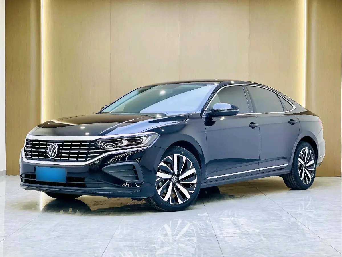 2024 Volkswagen Passat 1.4T 150HP L4 7DCT