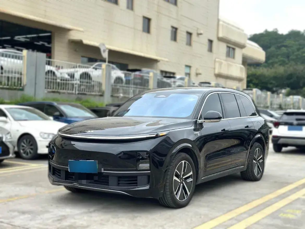 2024 Li L8 Range Extended 154HP REEV 42.8KWH