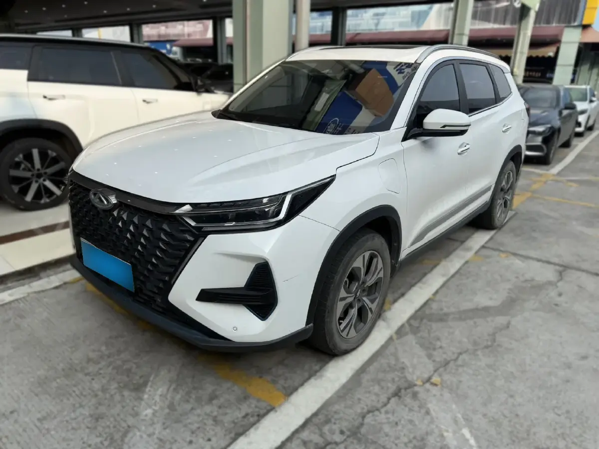 2022 Chery Tiggo 8 Plus 2.0T 254HP L4 7DCT