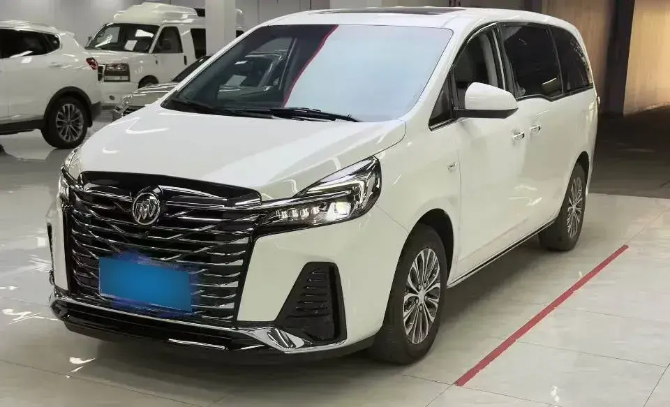 2023 Buick GL8 2.0T 237HP L4 9AT