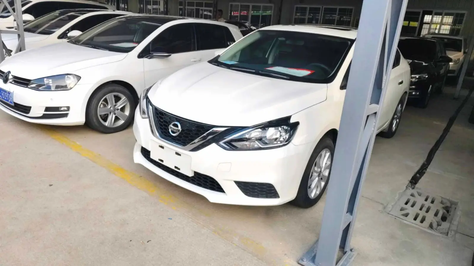 2022 Nissan Sylphy 1.6L 122HP L4 CVT