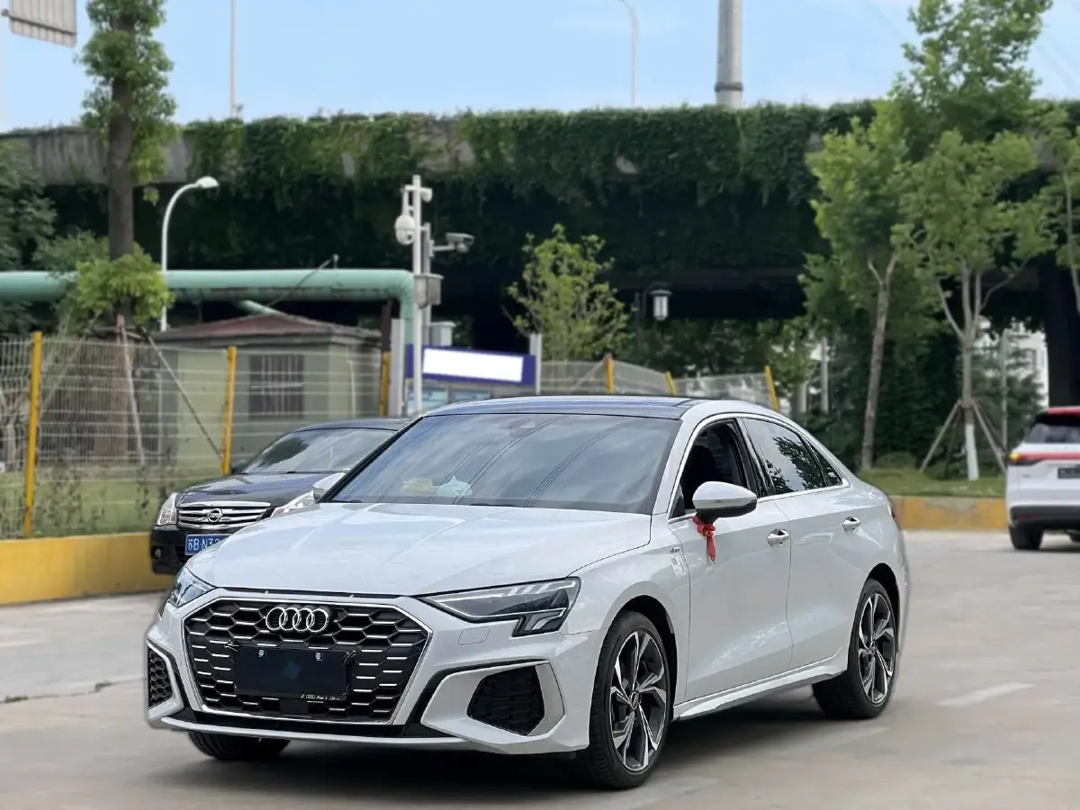 2022 Audi A3 1.4T 150HP L4 7DCT