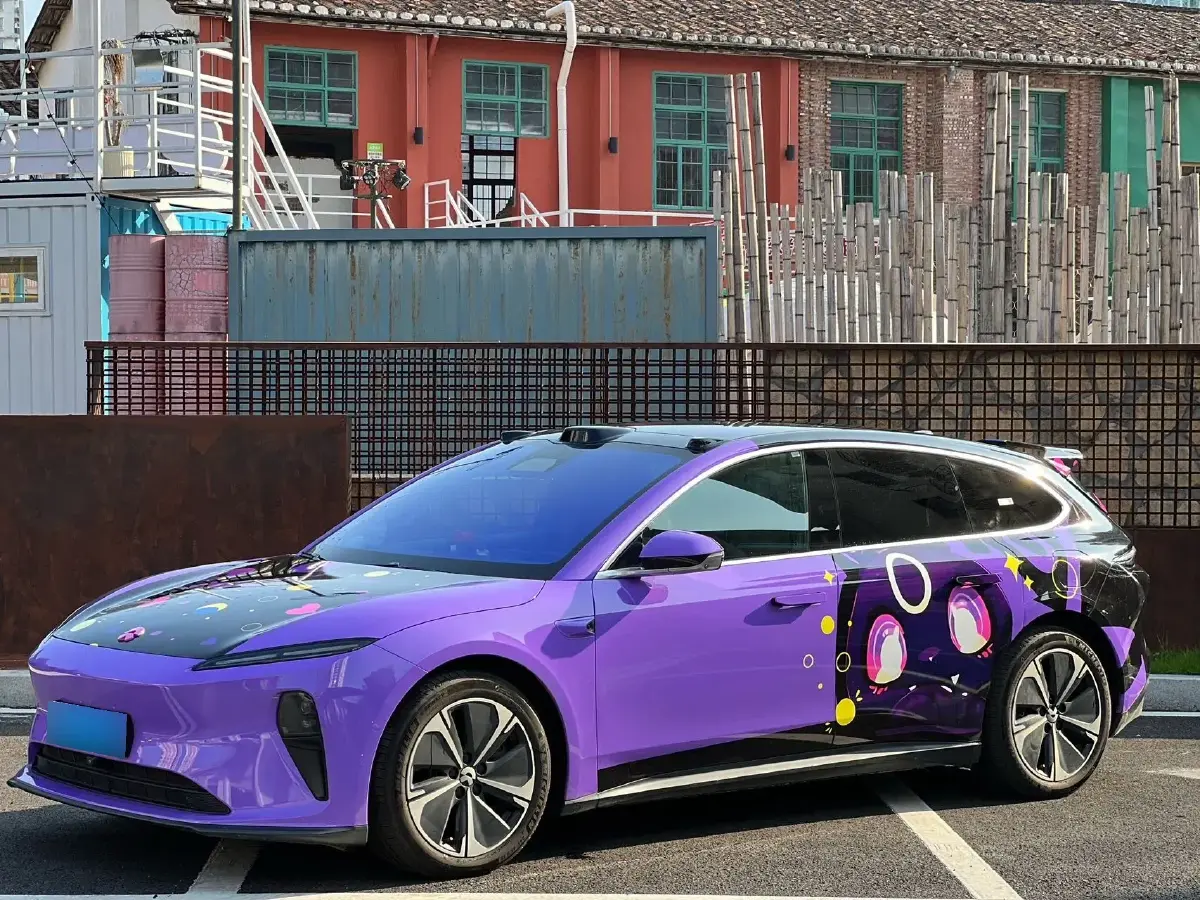 2024 NIO ET5T BEV 75KWH