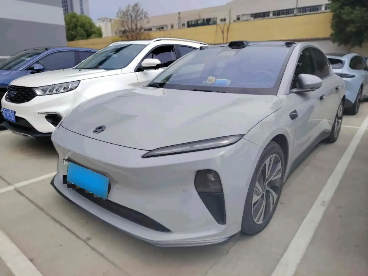 2022 NIO ET5 BEV 75KWH