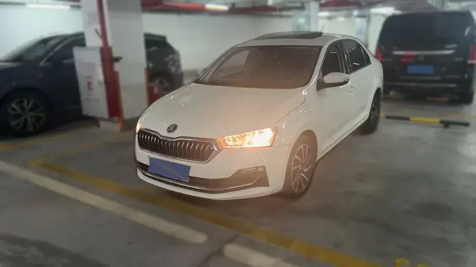 2020 Skoda Rapid 1.5L 112HP L4 5MT